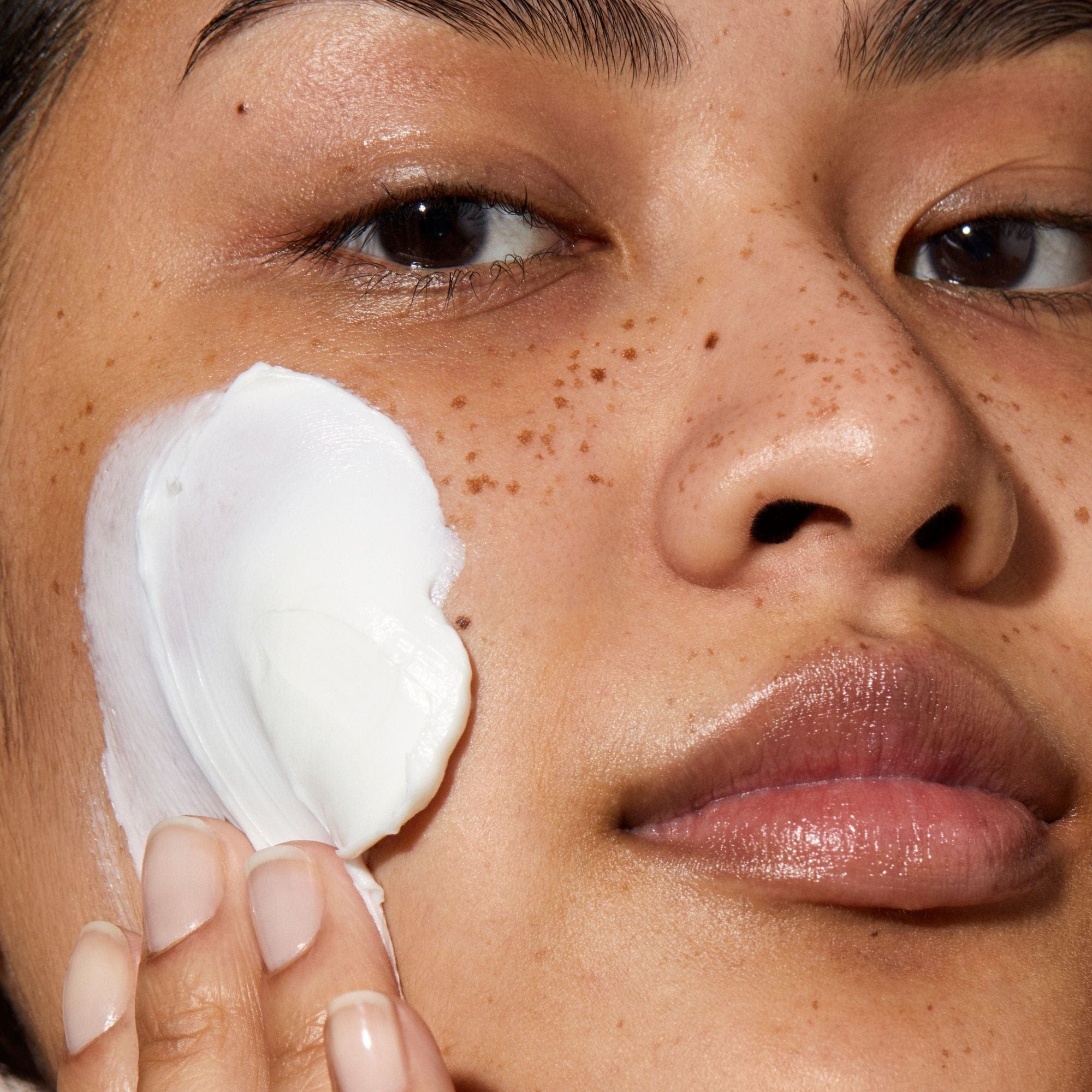 Queen Cleanser Omorovicza Limpiadora facial en crema - ABANUC