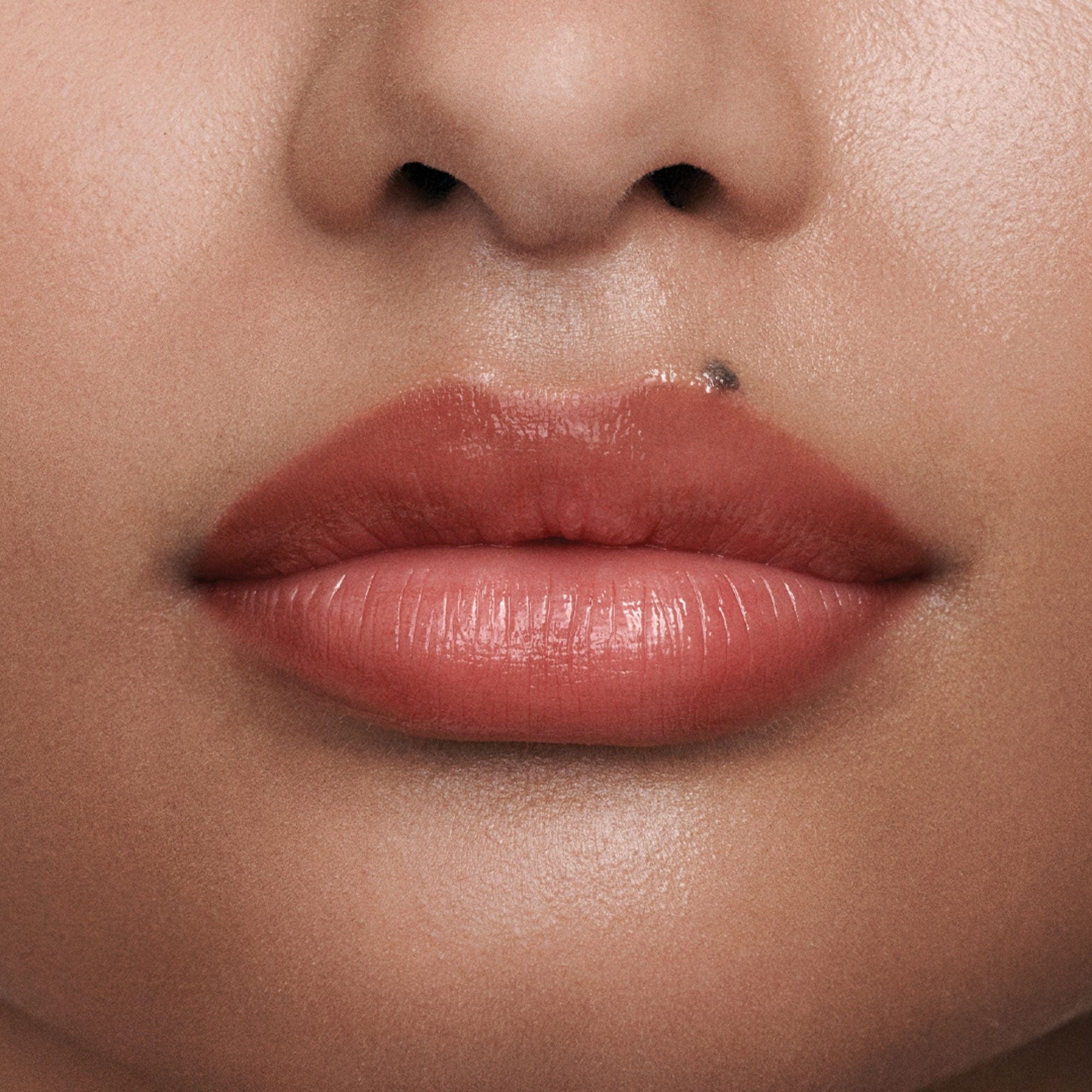 The Tinted Lip Balm Augustinus Bader x Sofia Coppola Bálsamo de labios con color - ABANUC