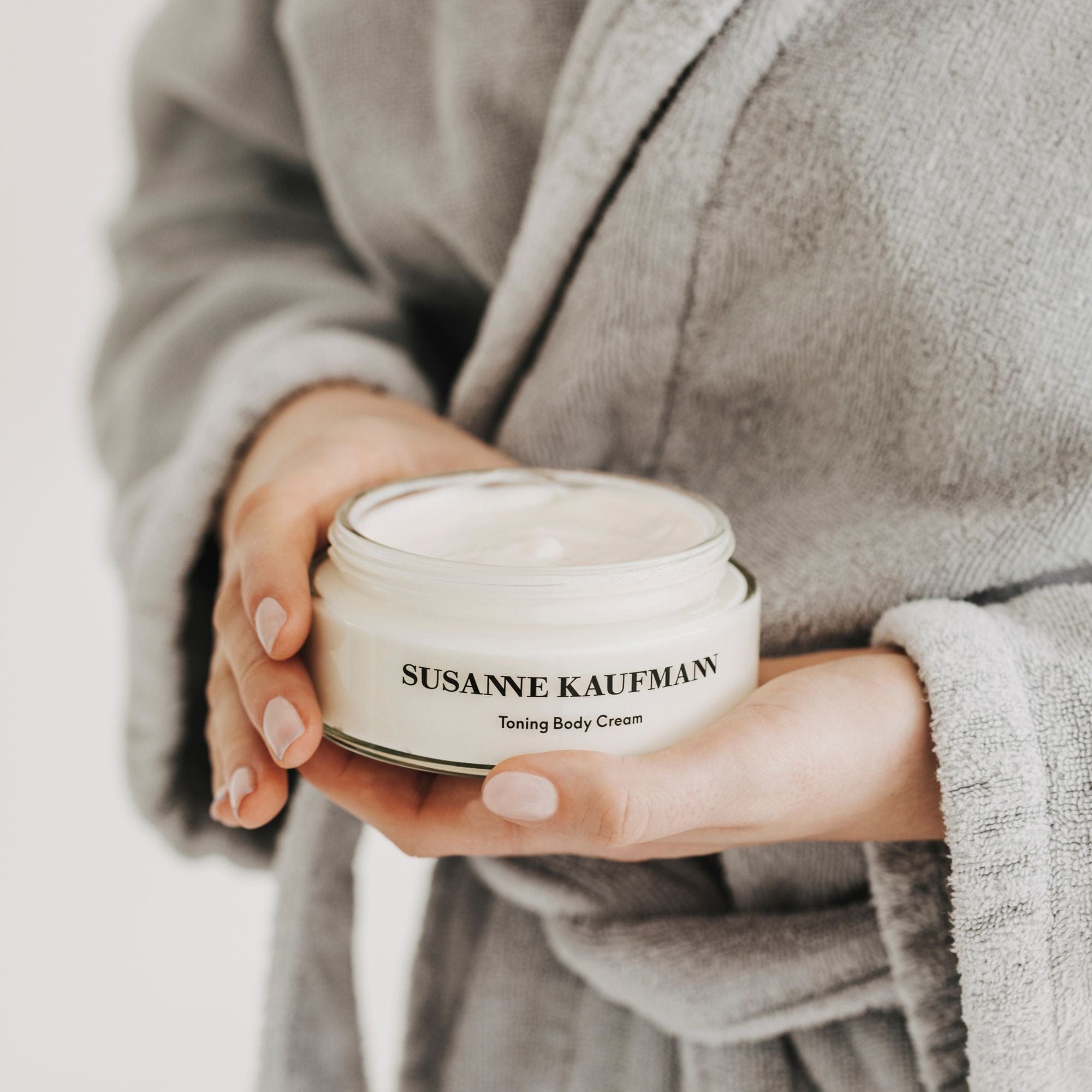 Toning Body Cream Susanne Kaufmann Crema corporal tonificante - ABANUC