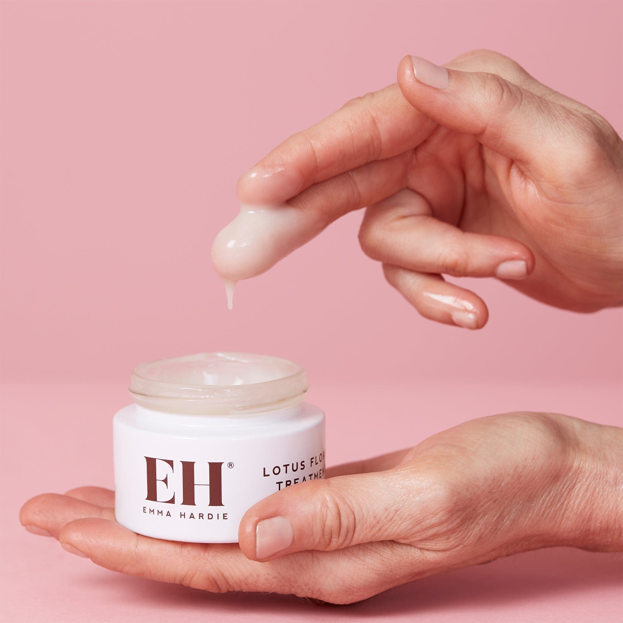 Lotus Flower Treatment Cream Emma Hardie Crema ligera - ABANUC