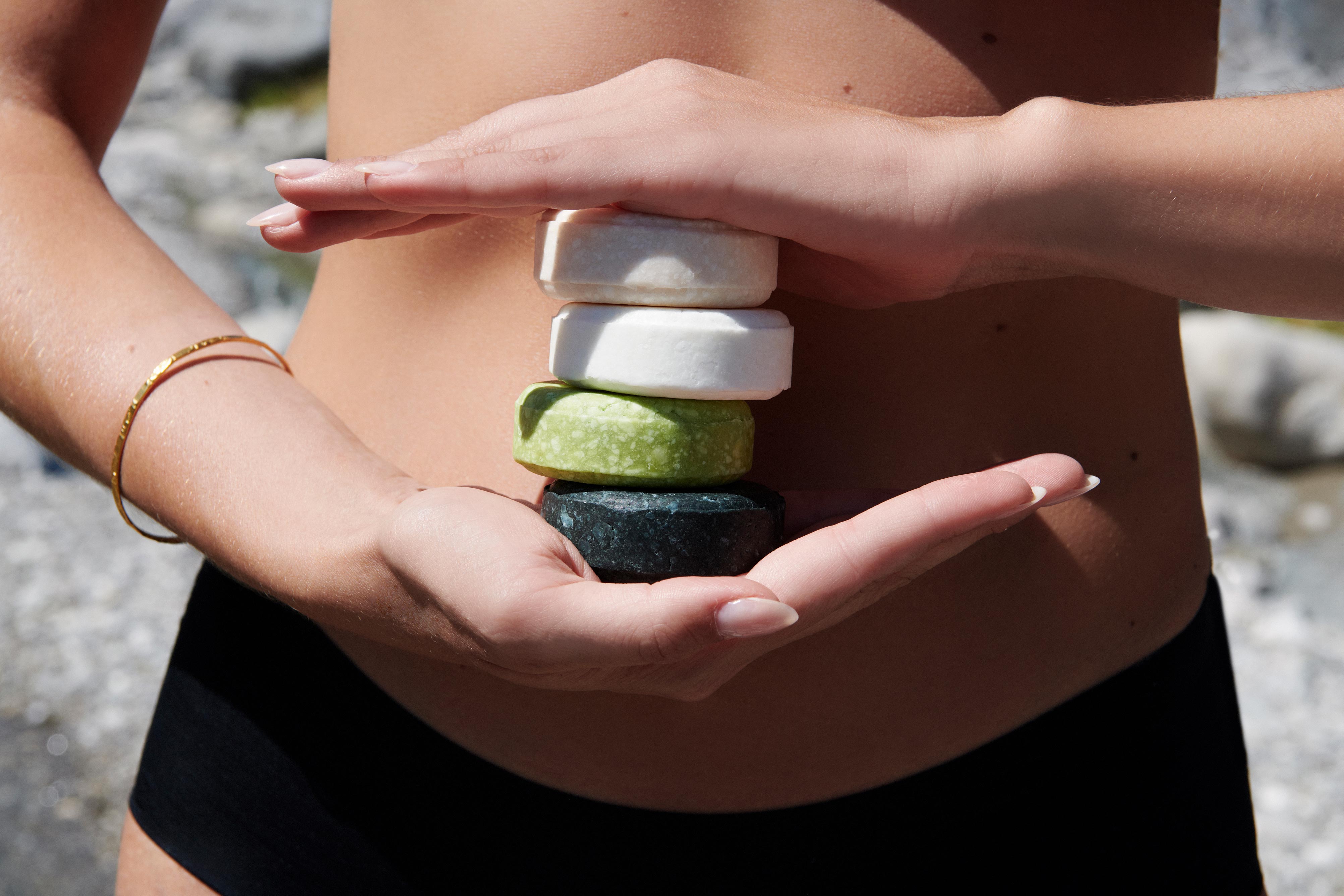 Abhati Suisse - Acondicionadores