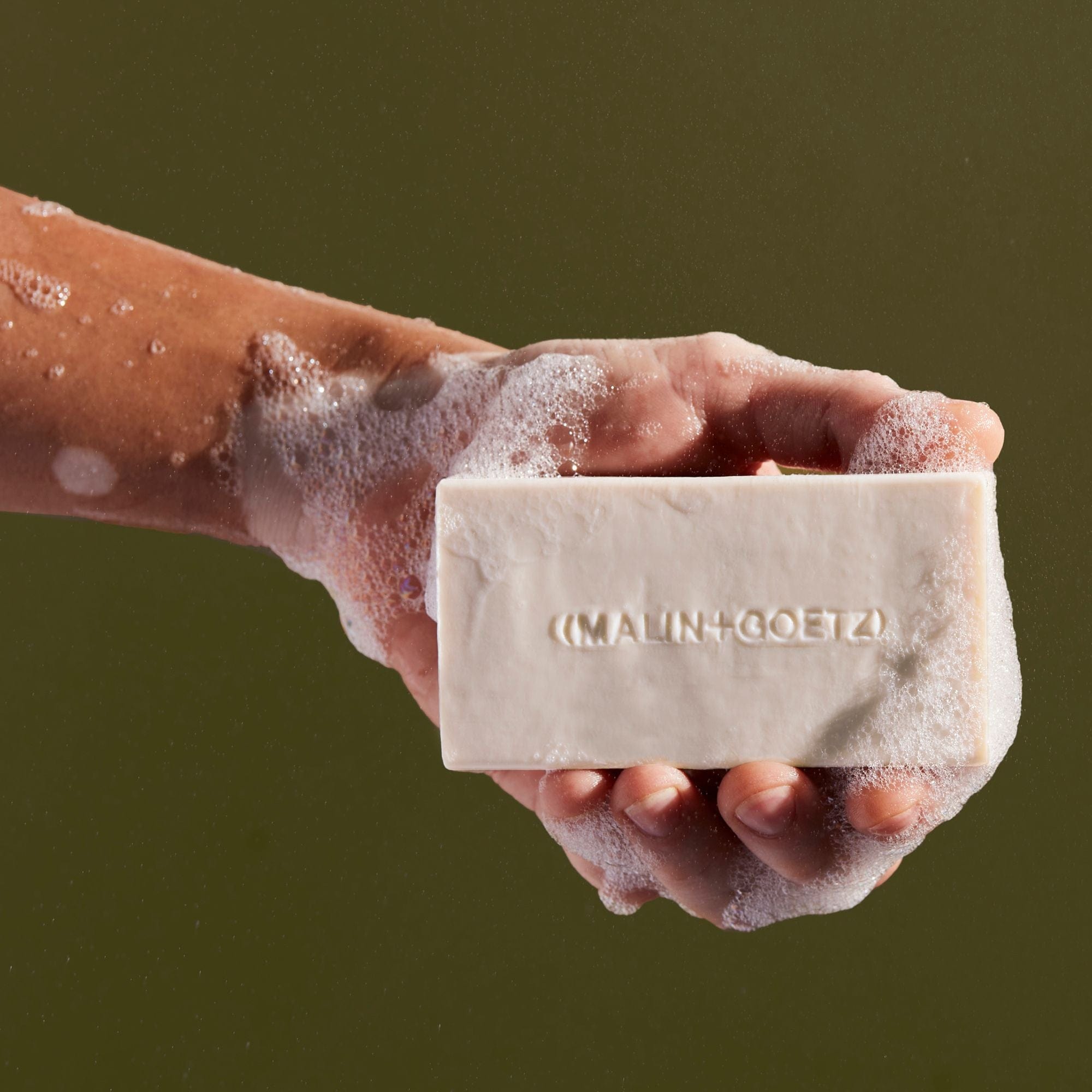 Vitamin B5 Hydrating Bar Strawberry MALIN+GOETZ Barra limpiadora