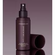Hair by Sam McKnight Stronger Love Rejuvenate & Repair Spray tratamiento reparador capilar sin aclarado con tecnología Triple Bond Repair
