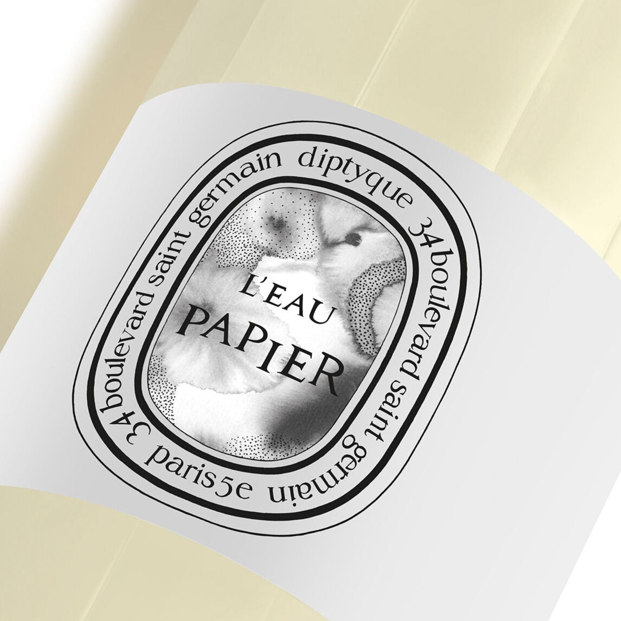 L'Eau Papier body and hand gel Diptyque.