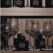 ROOM 1015 KOKOA BANG perfume gourmand de cacao creado por Jérôme Di Marino con notas de champán rosado, magnolia, vainilla y haba tonka