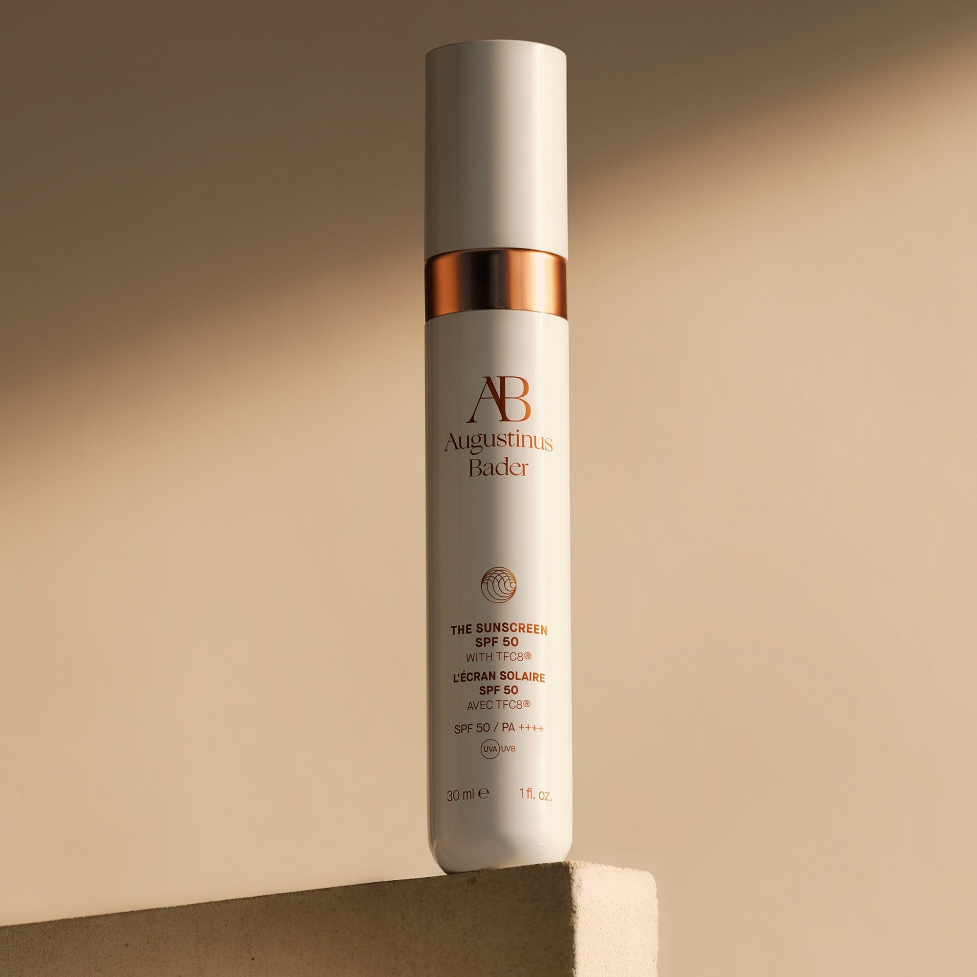 The Sunscreen SPF50 Augustinus Bader Protector solar - ABANUC