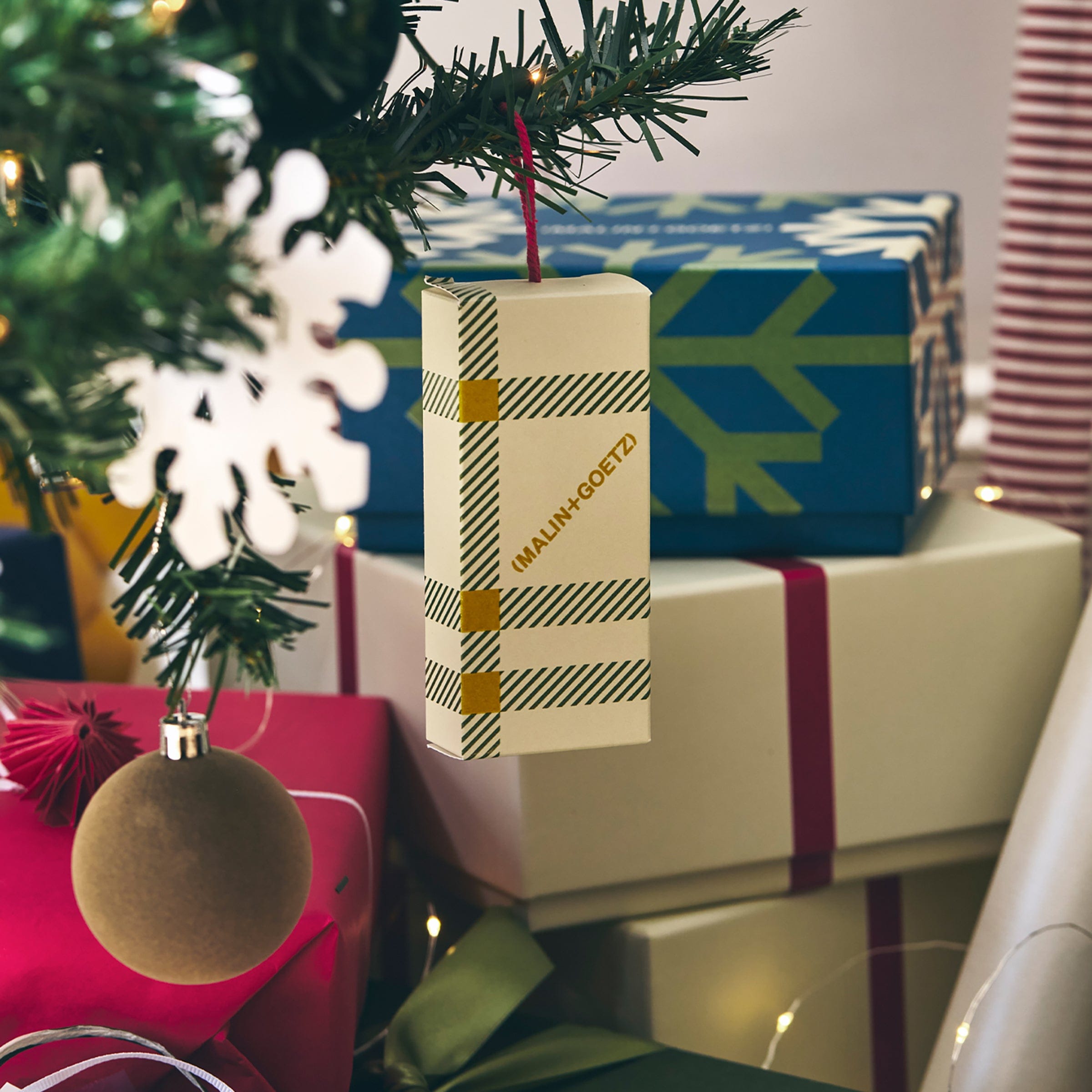 In Good Hands - Set de Regalo Malin+Goetz | Edición Limitada Navidad